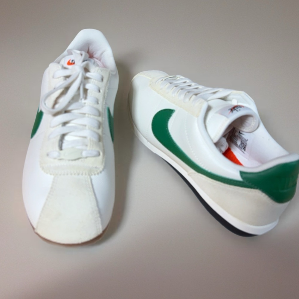 Nike Cortez in Sail/Aloe Verde Black